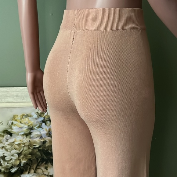 Rehab Lab  High Rise flare - Picture 4 of 8